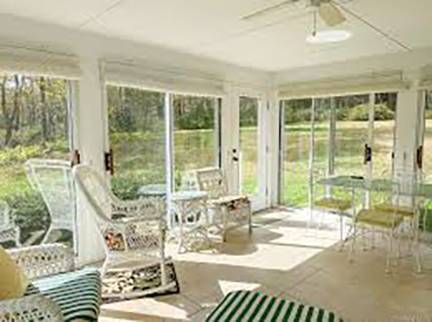 Building Photo - 18 Wildwood Dr