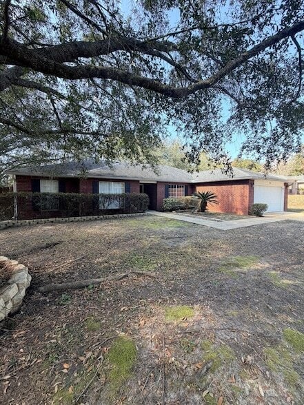 Building Photo - 205 Villacrest Dr