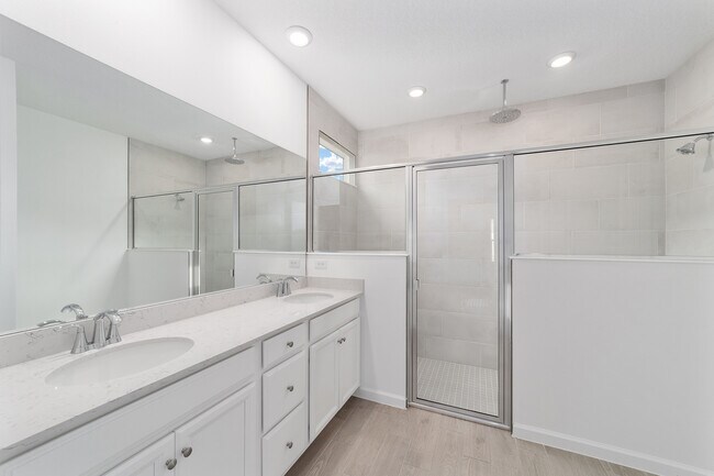 Building Photo - 7341 SW 76th Ter