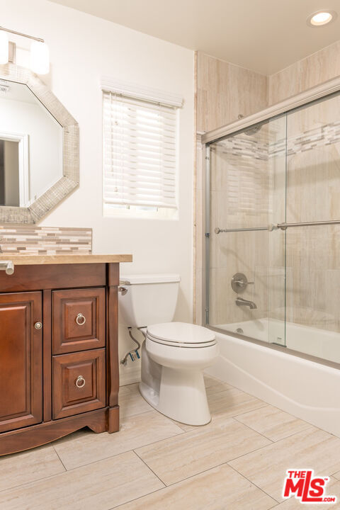 Building Photo - 234 E Tamarack Ave