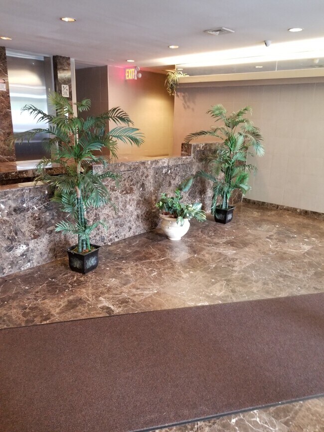 Building Photo - 171 Wellington Ct