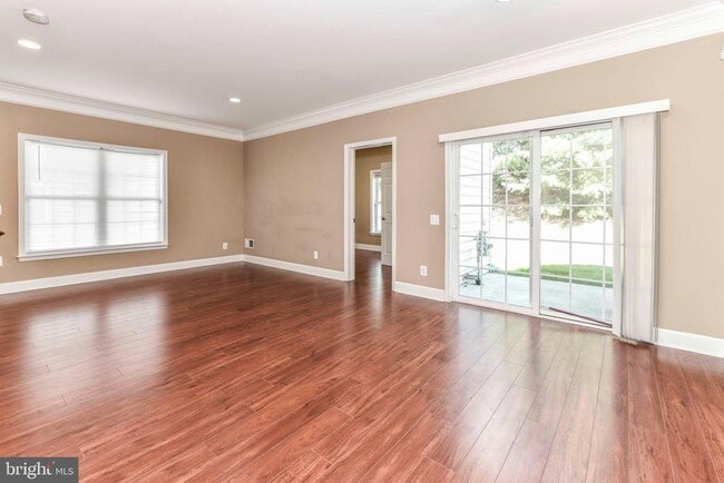 Building Photo - 42832 Bittner Square