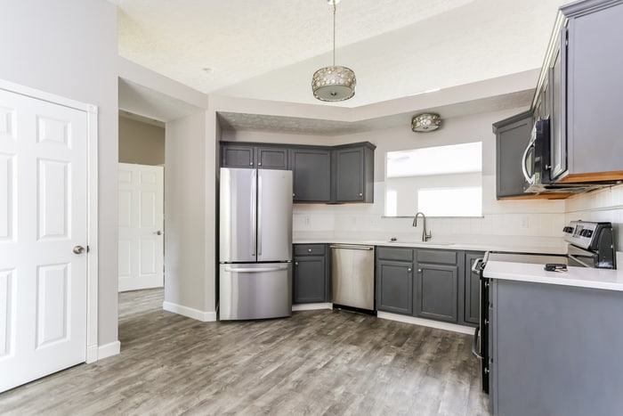 Building Photo - 3844 Eastrise Dr