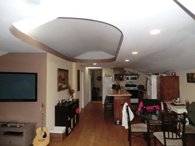 Building Photo - 1030 N Milwaukee Ave