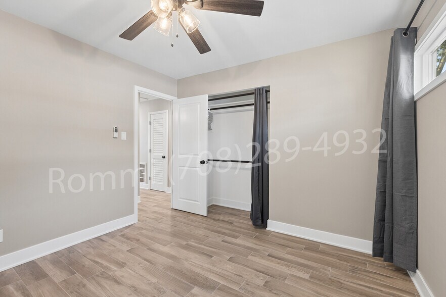 Building Photo - 3316 163rd St
