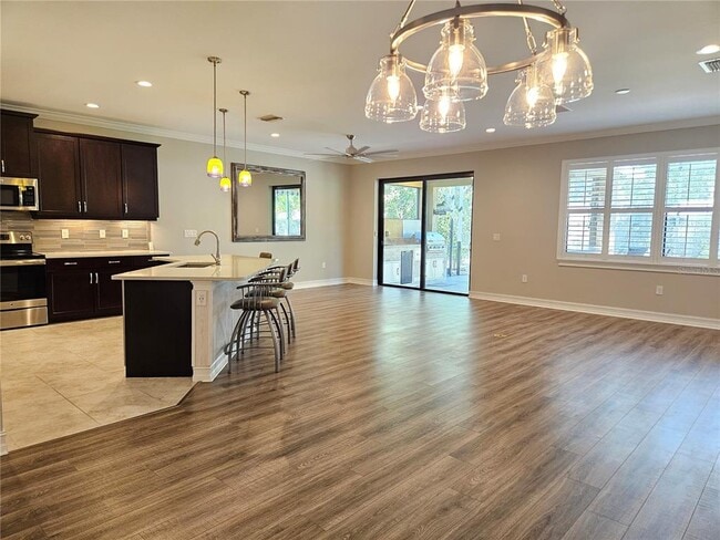 Building Photo - 1020 Bradberry Dr