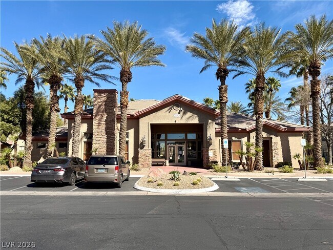 Building Photo - 8000 W Badura Ave