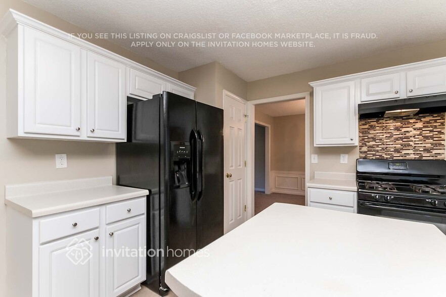 Building Photo - 7335 Harlech Trace