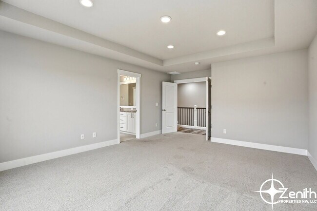 Building Photo - 8524 N 1st St