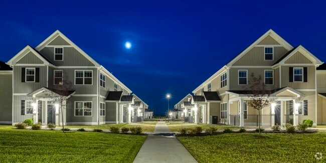 Building Photo - Hickory Cottages