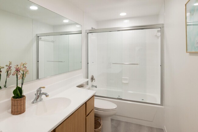Building Photo - 5821 58th Way
