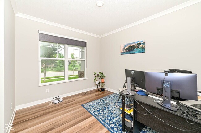 Building Photo - 9904 Delmore Dr