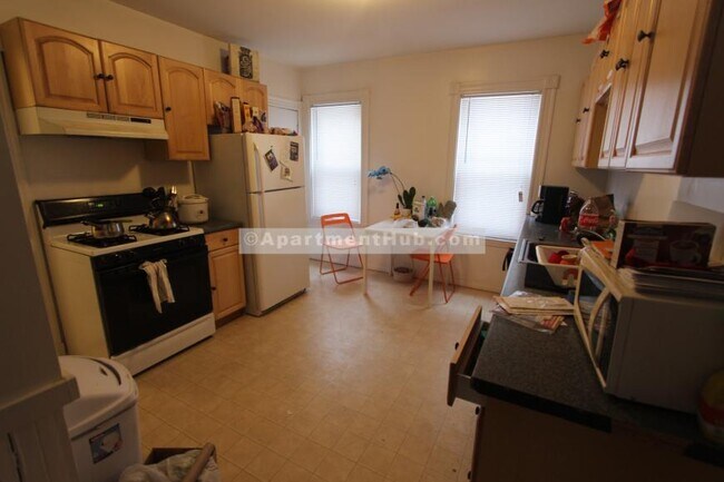 Building Photo - 4.0 bedroom in Cambridge Massachusetts 02140