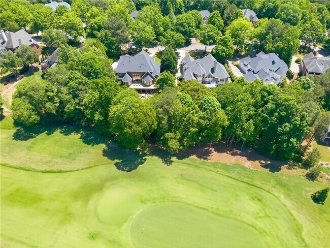 Building Photo - 1845 Sugarloaf Club Dr