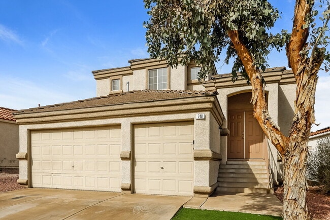 Building Photo - 740 Cam La Paz