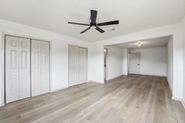 Building Photo - 3903 High Point Ln