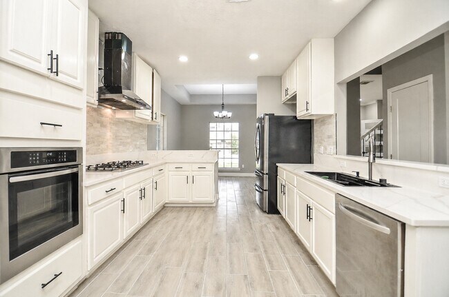 Building Photo - 9211 Abbey Chase Ln