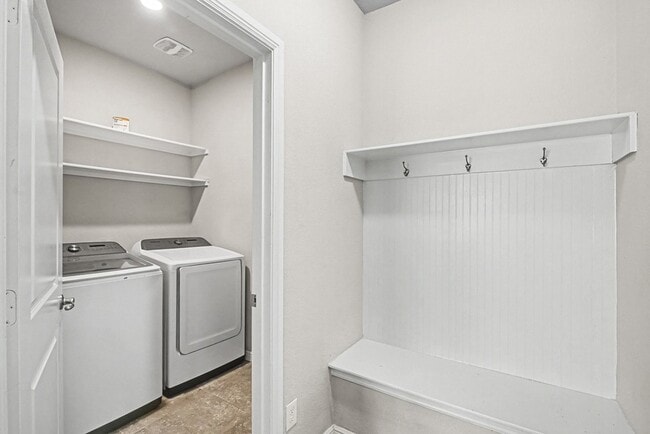 Building Photo - 613 Dunster Ln