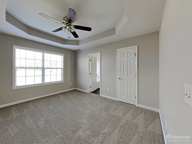 Building Photo - 2939 Hearthside Dr