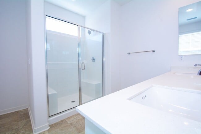 Building Photo - 7039 Mallow Dr
