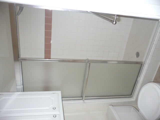 Building Photo - 114 SE Trenton Rd