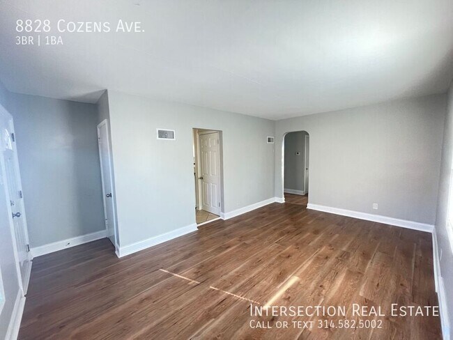 Building Photo - 8828 Cozens Ave