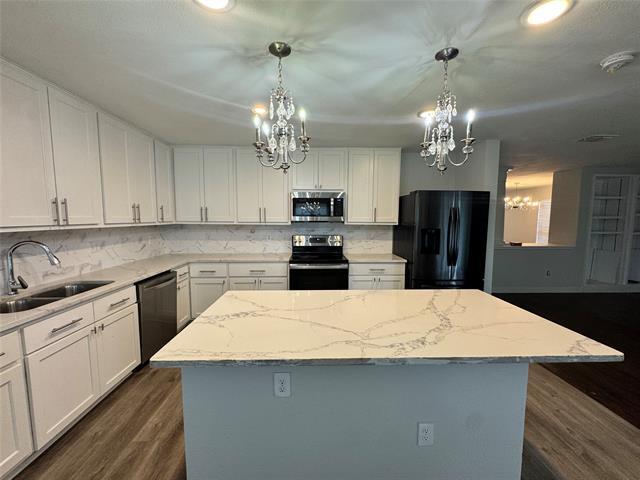 Building Photo - 203 Kissimmee Dr