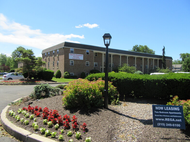 Building Photo - Liberty Square Apartments