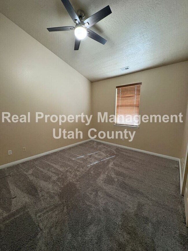 Building Photo - 1643 W 140 N