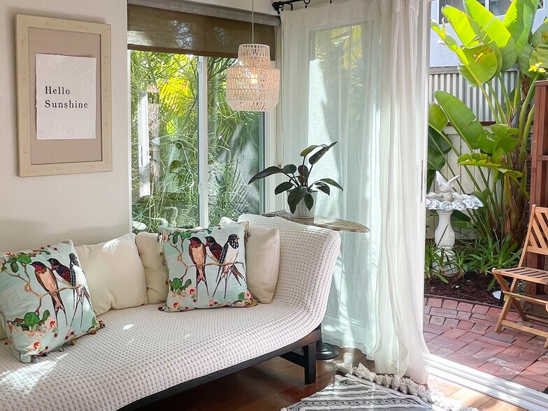 Building Photo - 21 Woodswallow Ln