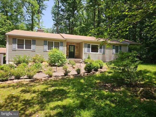 Building Photo - 1244 Reed Ln