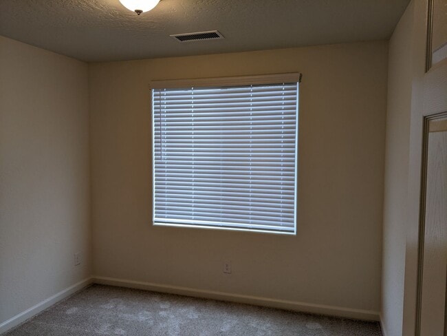 Building Photo - 6433 E Malbec Dr