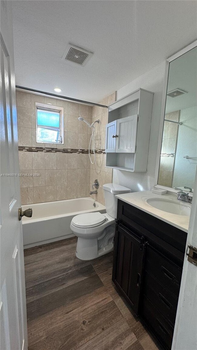 Building Photo - 8650 SW 109th Ave