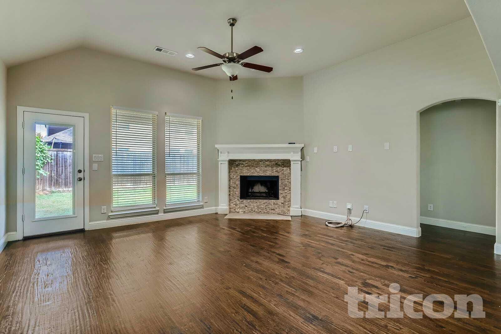 Building Photo - 401 Winehart St