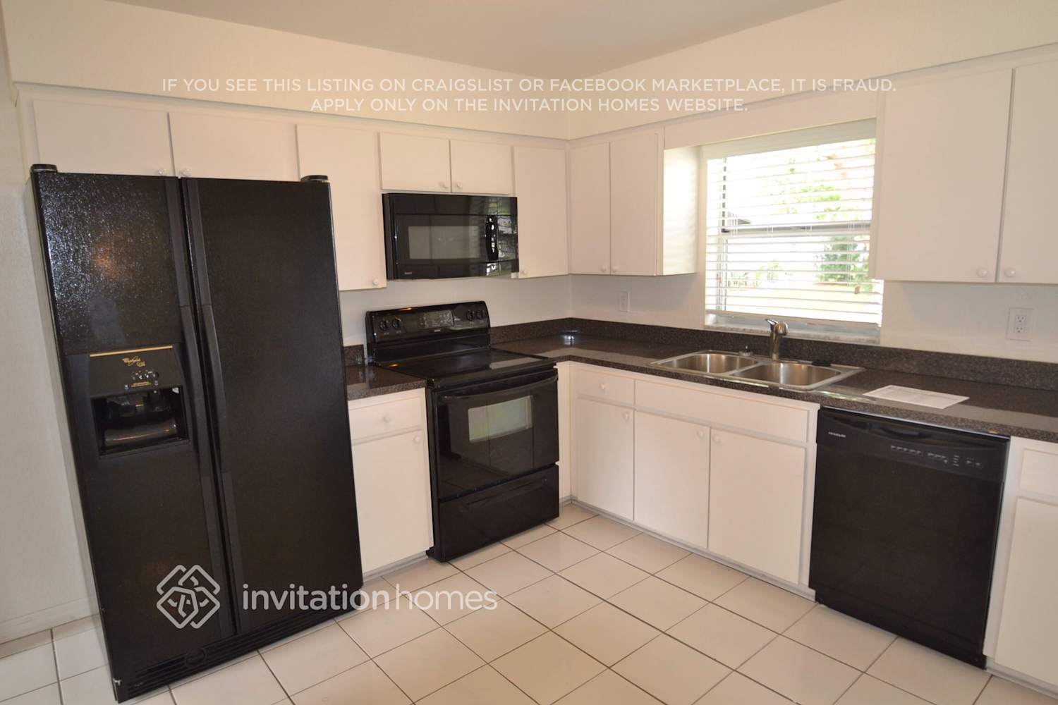 Building Photo - 837 Dove Ridge Dr