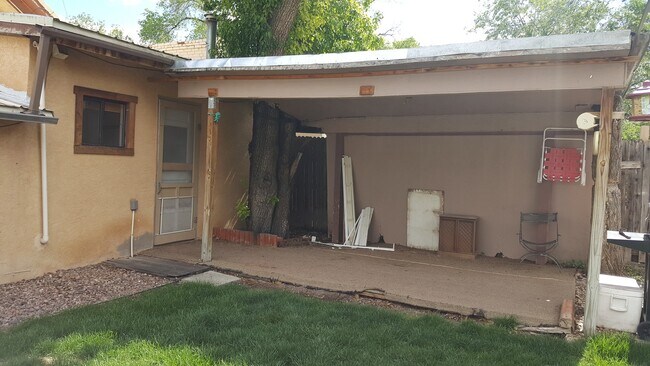 Building Photo - 311 Macon Ave