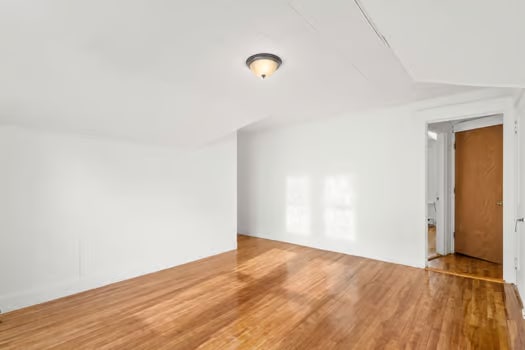 Building Photo - 9 Elmwood St