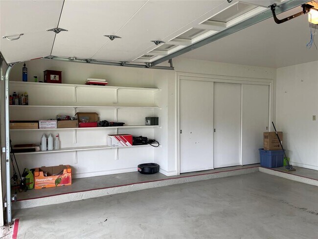 Building Photo - 603 Greenfield Cove