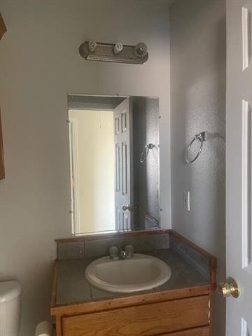 Building Photo - 202 Blue Bell Ct