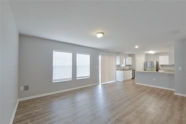 Building Photo - 2227 NW 11th Ct