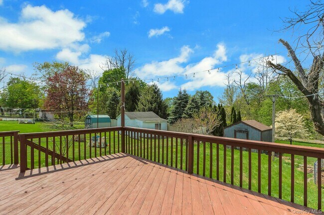 Building Photo - 24 Firth St