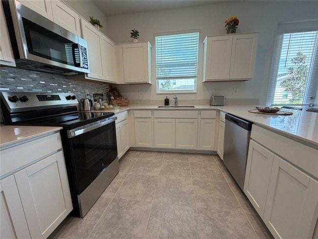 Building Photo - 125 Nine Iron Dr