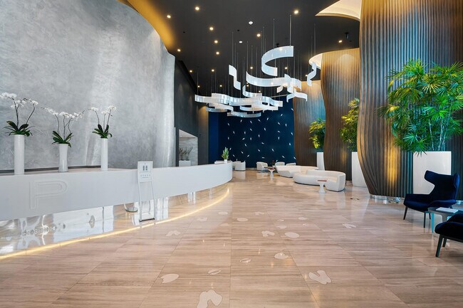 Building Photo - 701 S Fort Lauderdale Beach Blvd