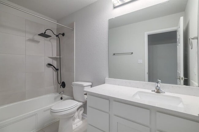 Building Photo - 4001 Birdwatch Loop