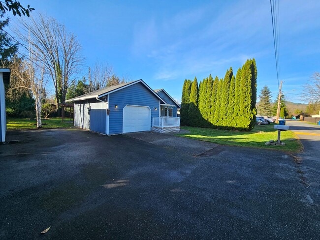 Building Photo - Secluded 3 Bed 2 Bath Rambler in Sultan