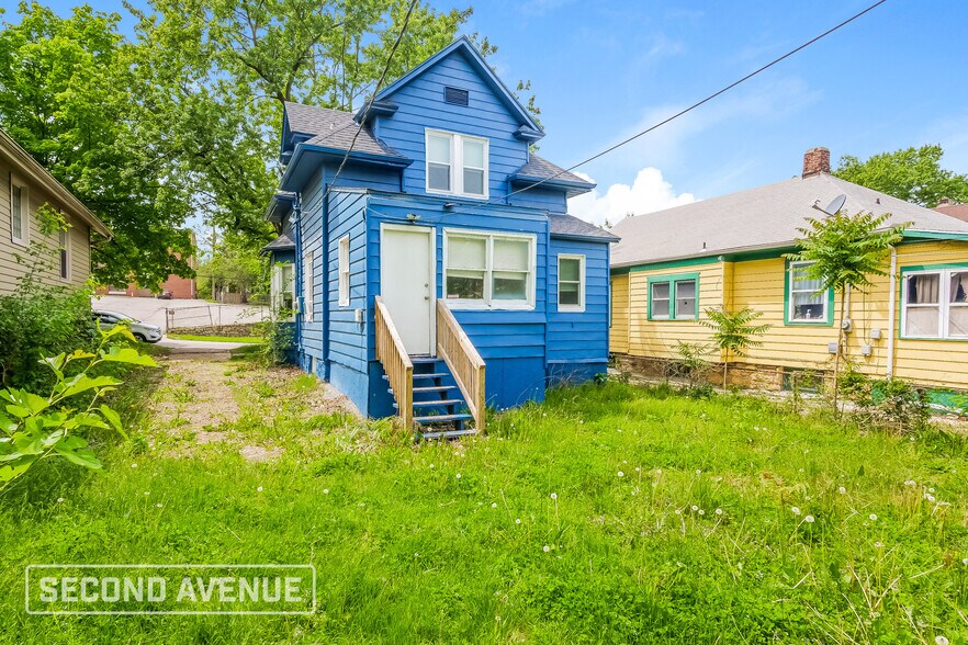 Building Photo - 233 N 19 St