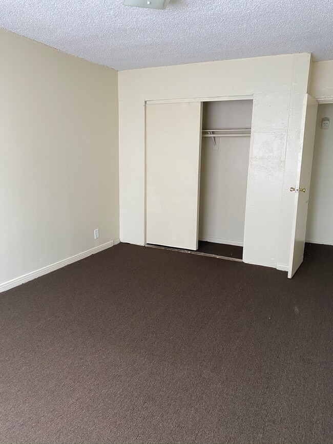 Building Photo - 2648 7th Avenue