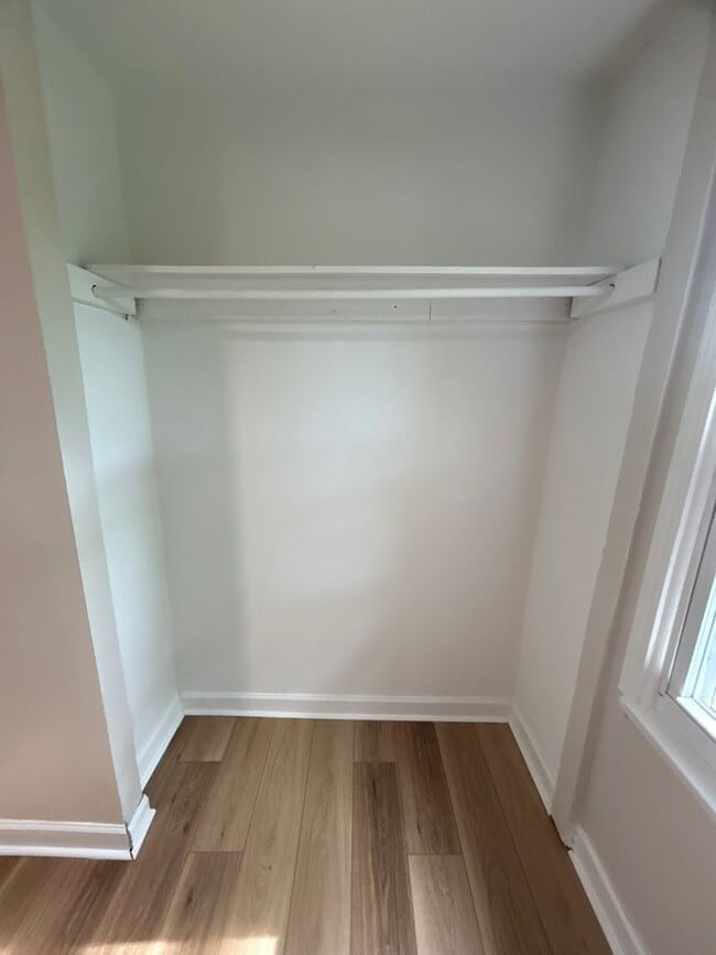 Building Photo - LARGE WESTSIDE FULLY REHABBED HOME -  3 be...