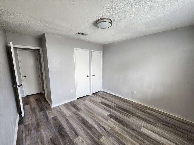 Building Photo - 12239 Kleinmeadow Dr