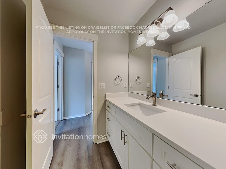Building Photo - 20503 95th Ave Ct E